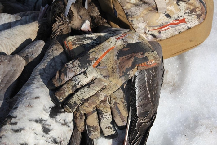 Перчатки SITKA Pantanal Glove